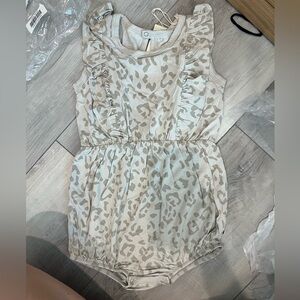 Kyte Baby Leopard Print Sleeveless Baby Romper